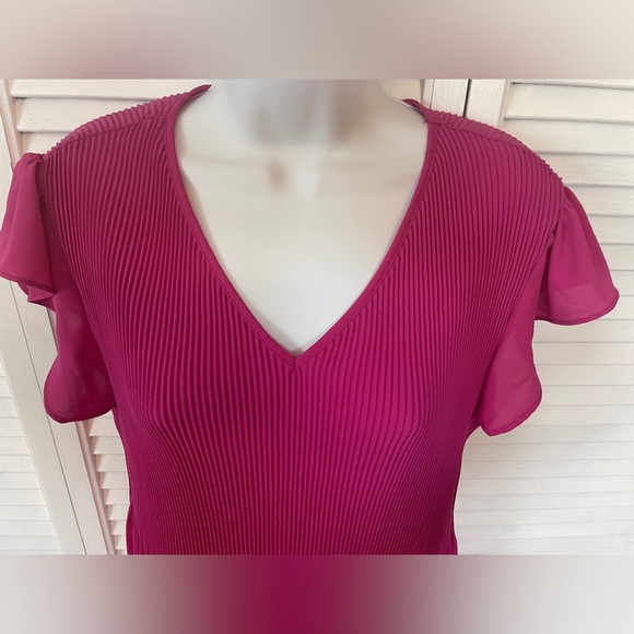 Adrianna Papell Pleated Flutter Sleeve Blouse Fuchsia Small - Picture 5 of 9